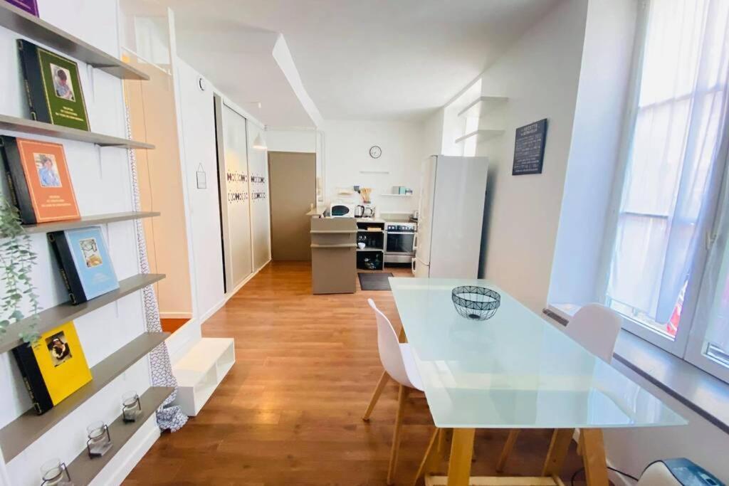 Studio De Charme Appartement Laon Buitenkant foto
