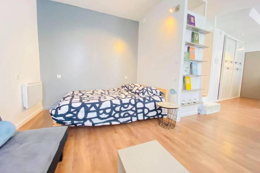 Studio De Charme Appartement Laon Buitenkant foto