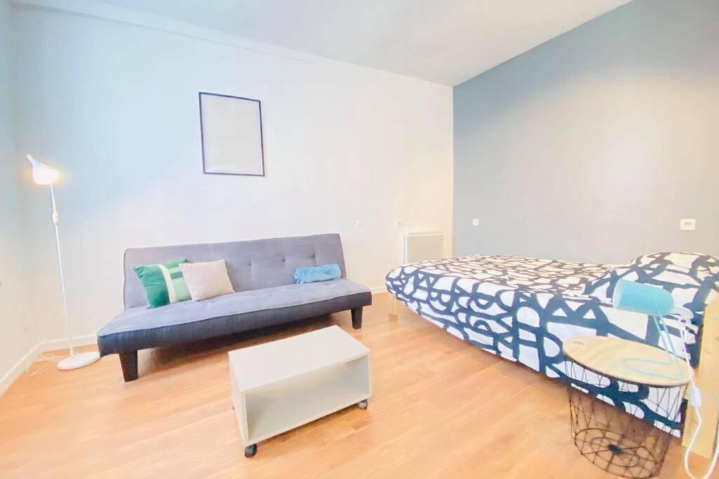 Studio De Charme Appartement Laon Buitenkant foto