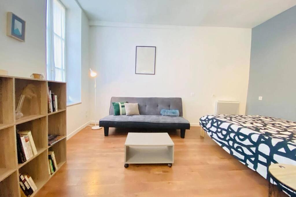 Studio De Charme Appartement Laon Buitenkant foto